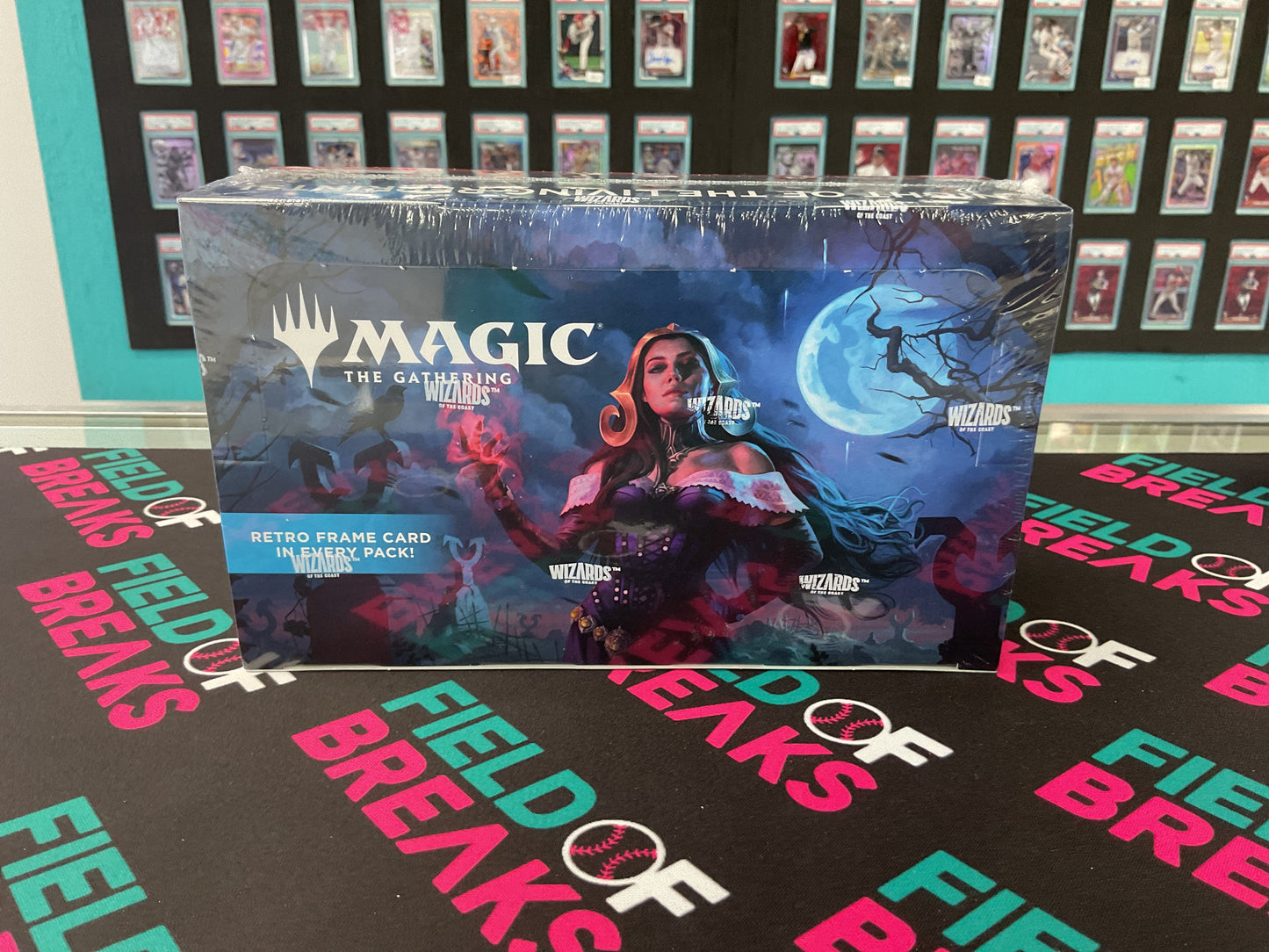 Magic the Gathering: Innistrad Remastered Play Booster Display