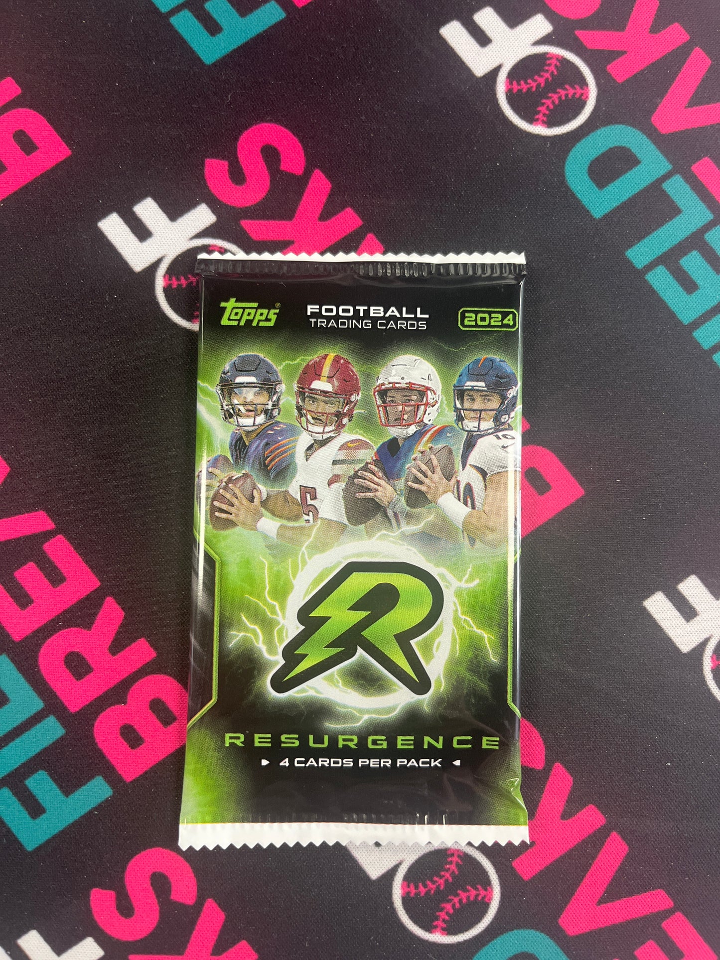 2024 Topps Resurgence 4 Card Pack
