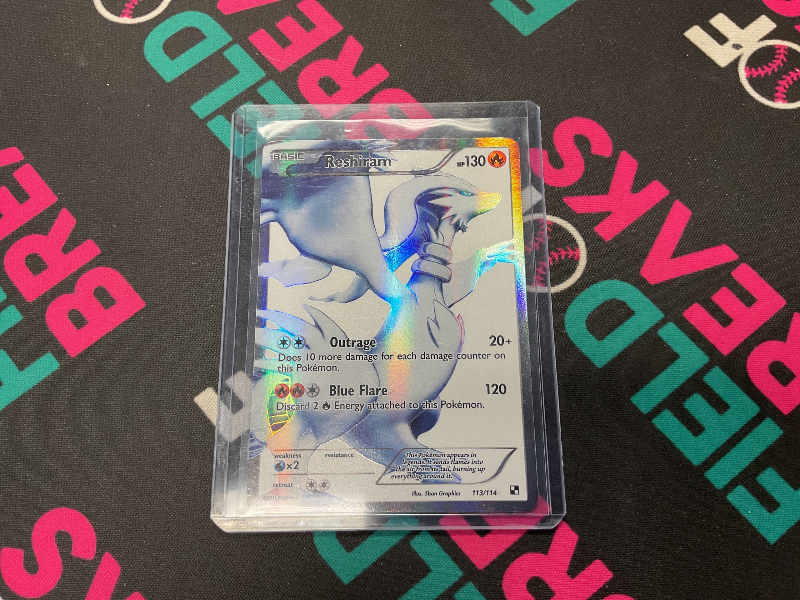 Reshiram Full Art Black and White 113/114 (NM)