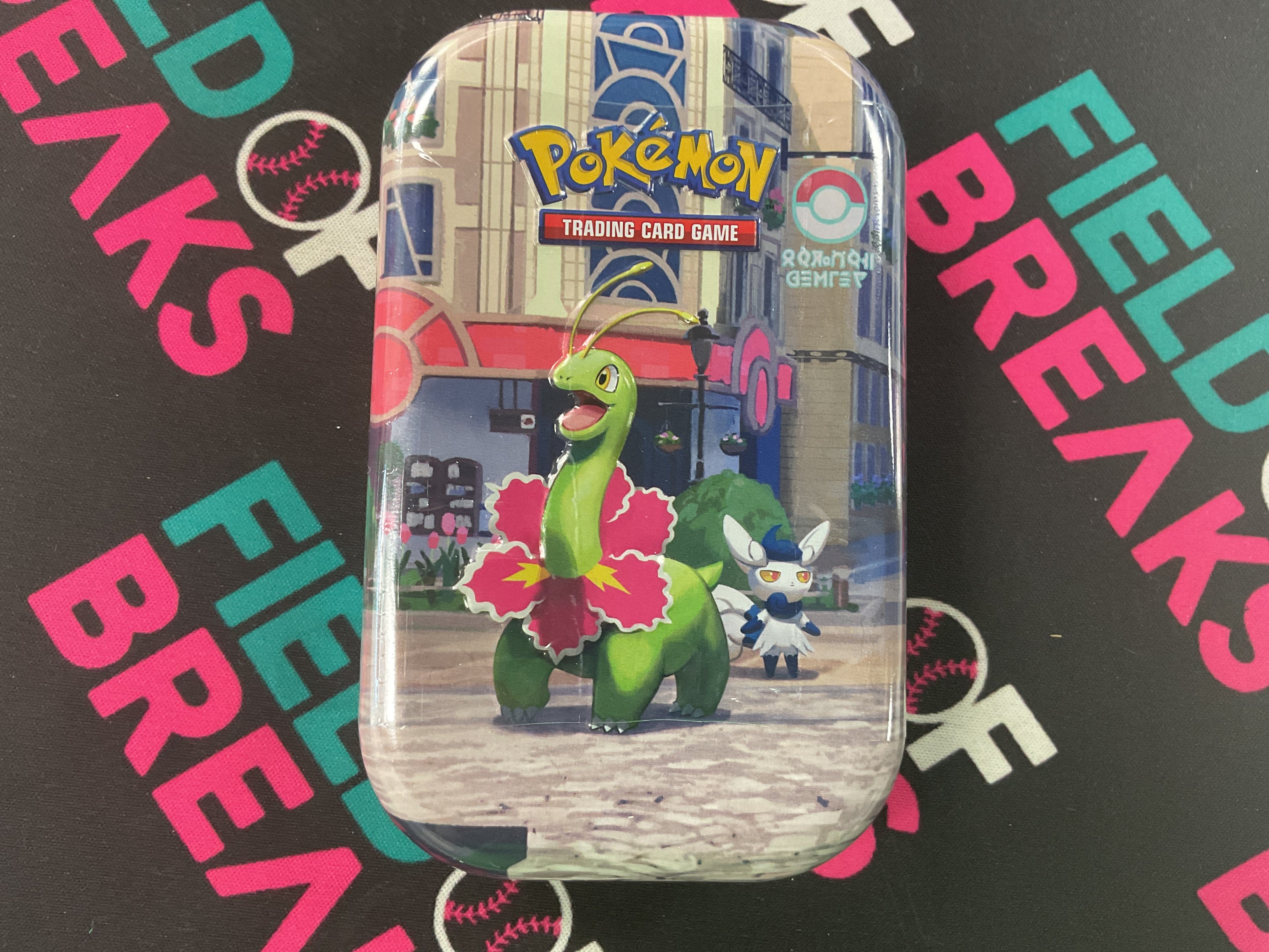 Lumiose City Mini Tin