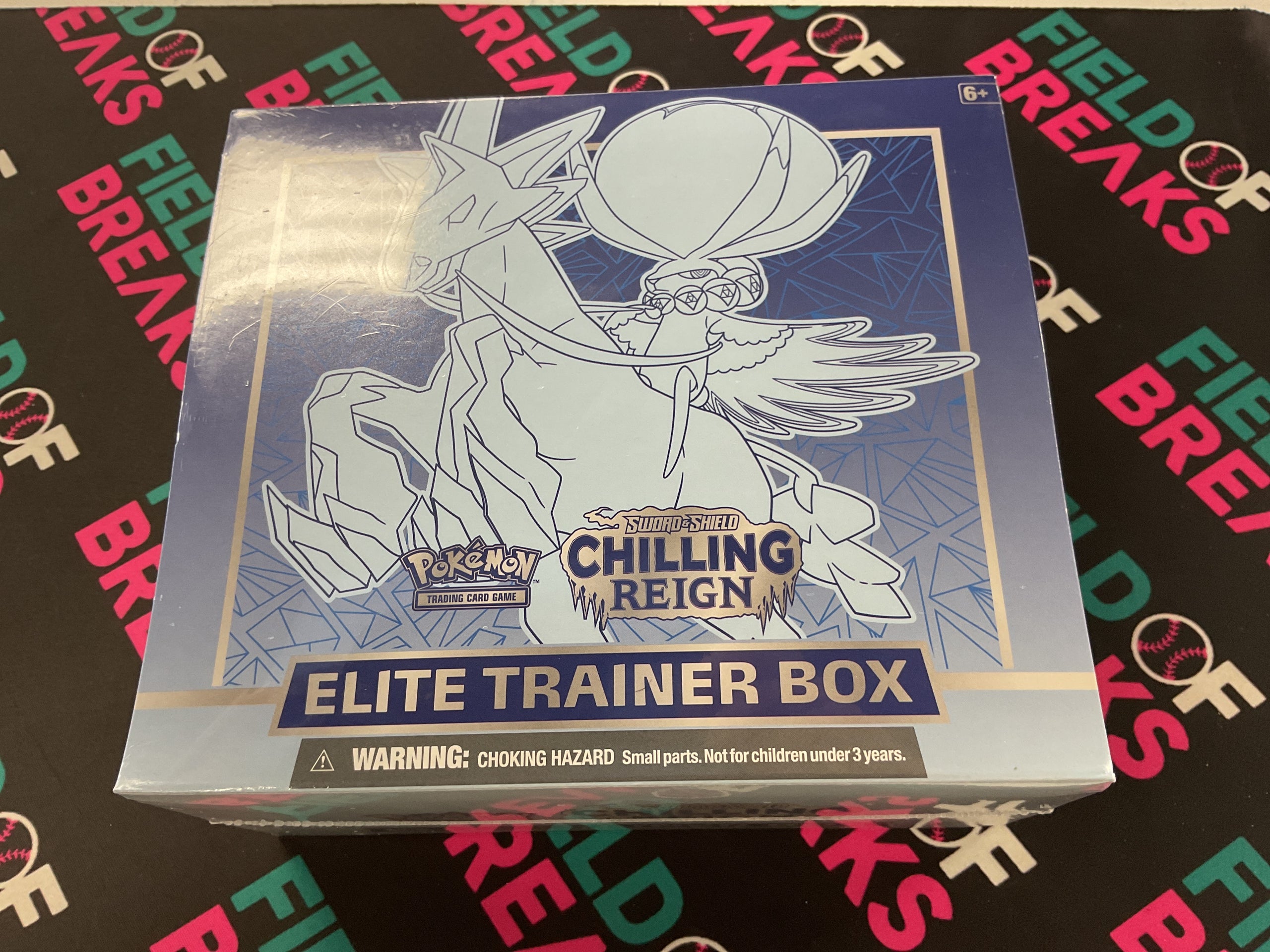 Chilling reign etb