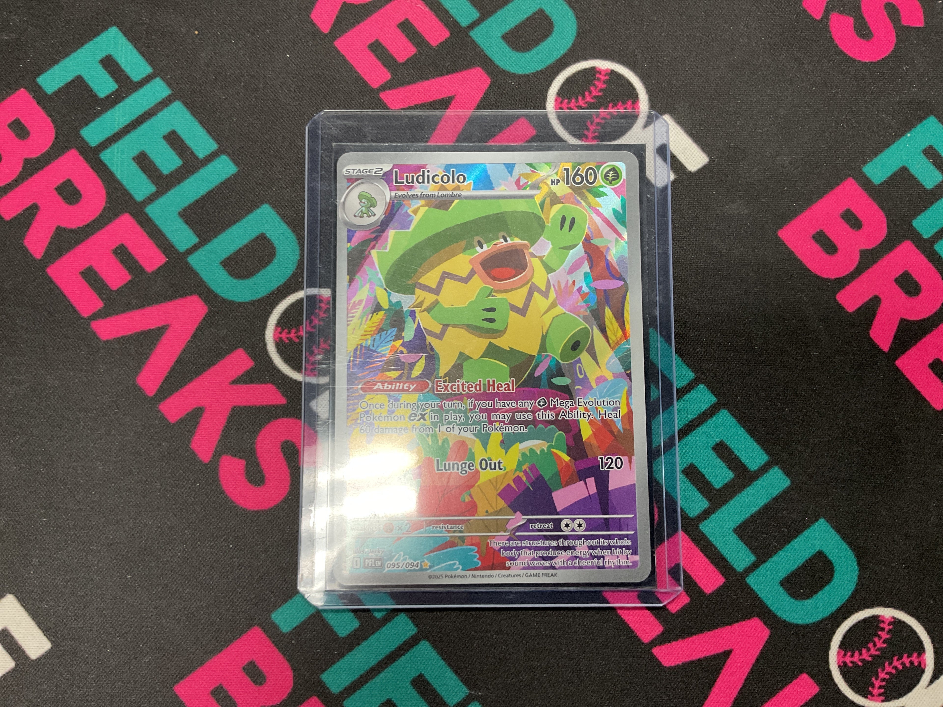 Ludicolo Phantasmal Flames 095/094