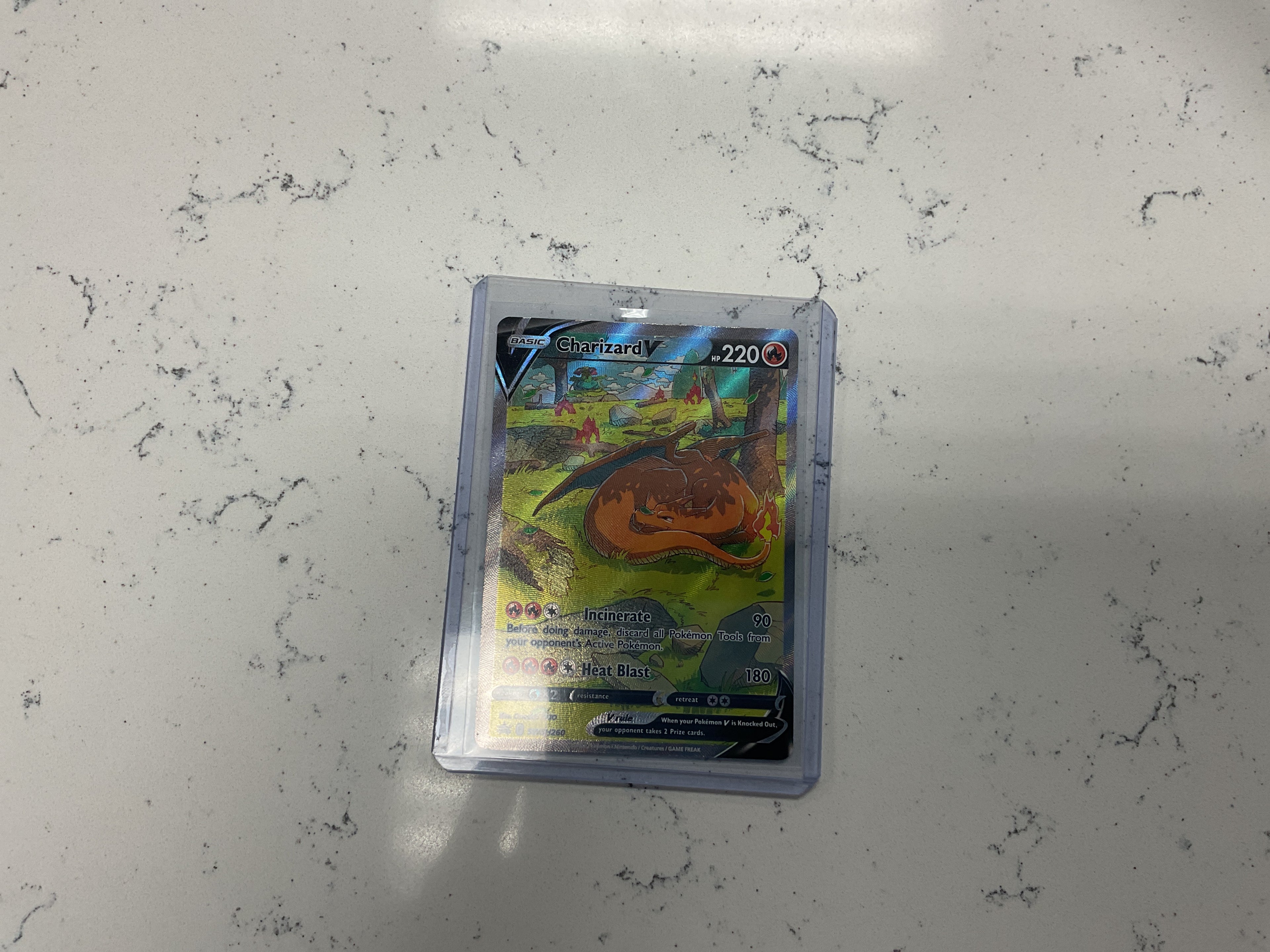 Charizard V swsh260