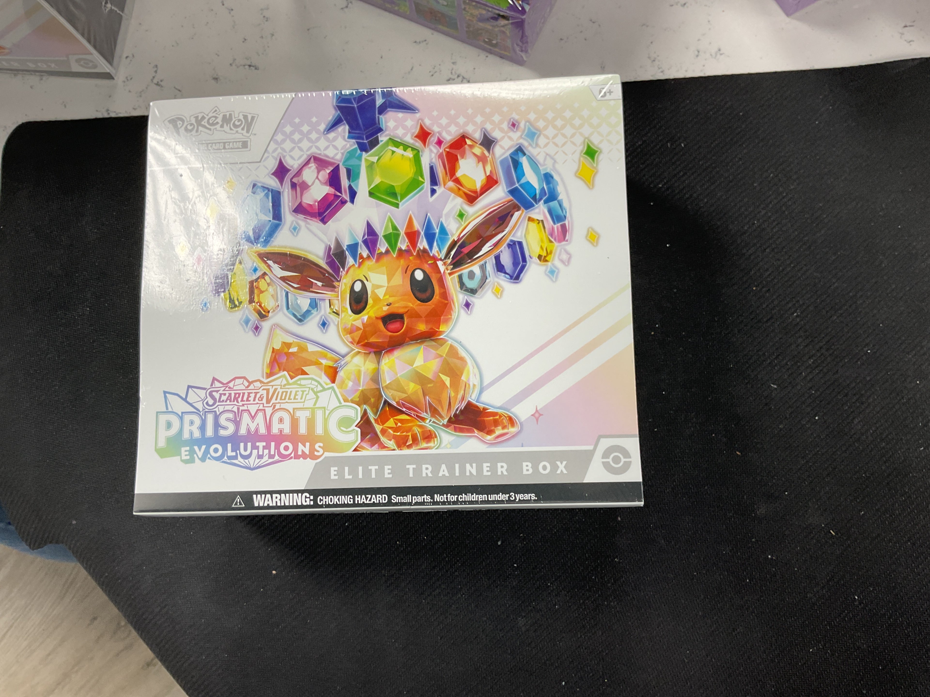 Prismatic Evolution ETB J&J