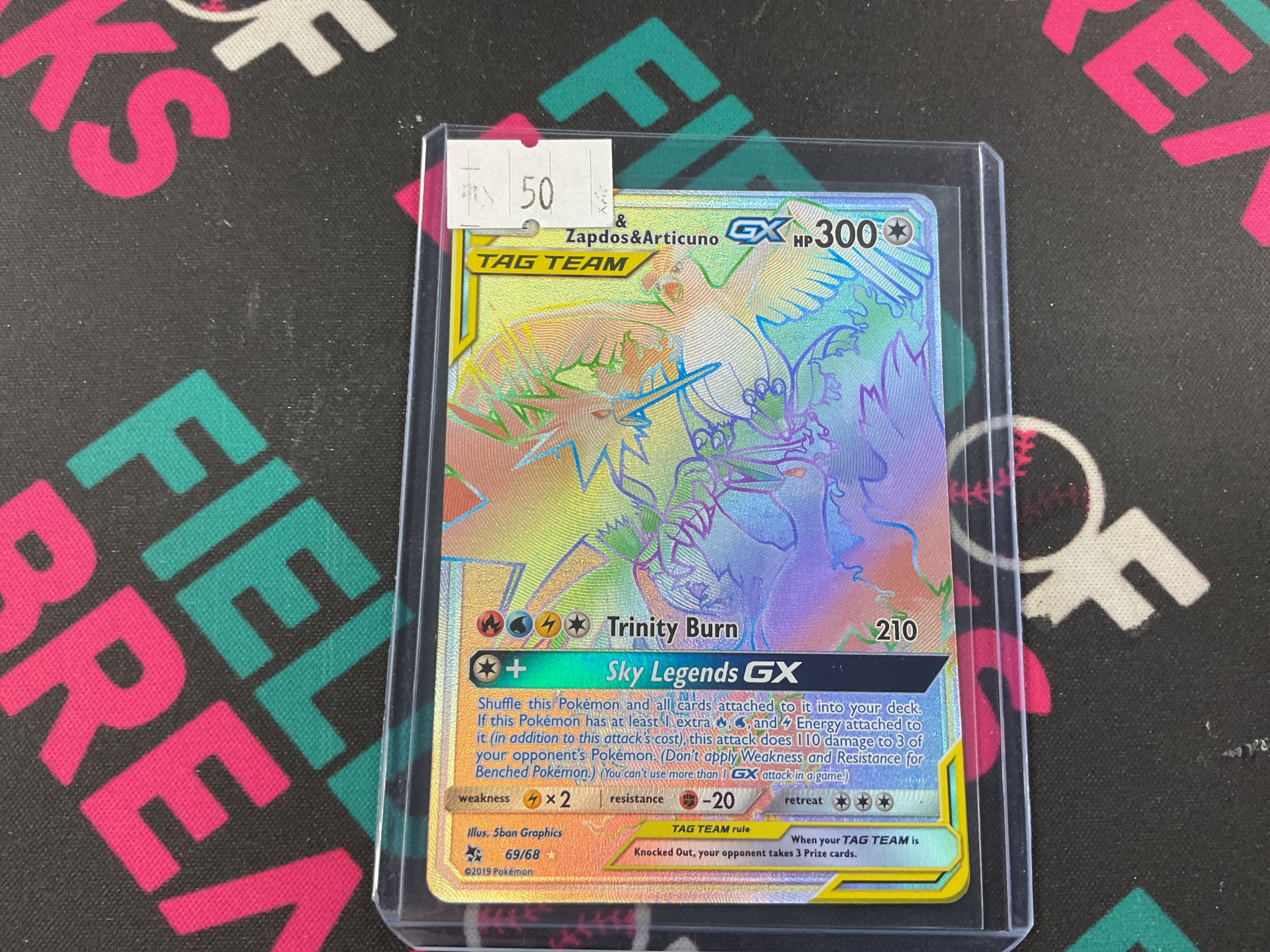 Moltres Zapdos and Articuno GX 69/68