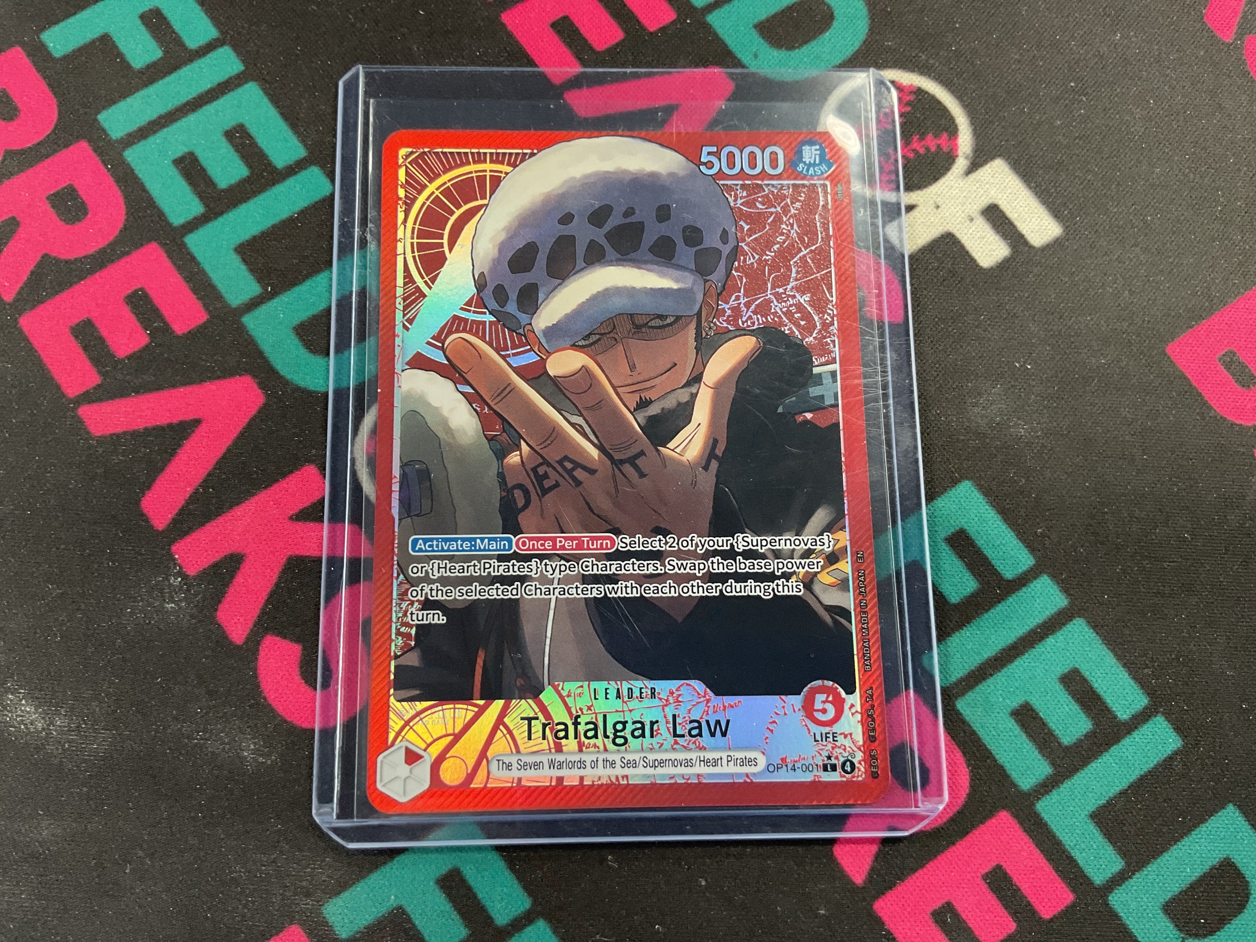 Trafalgar Law Alt Art Leader OP14-001