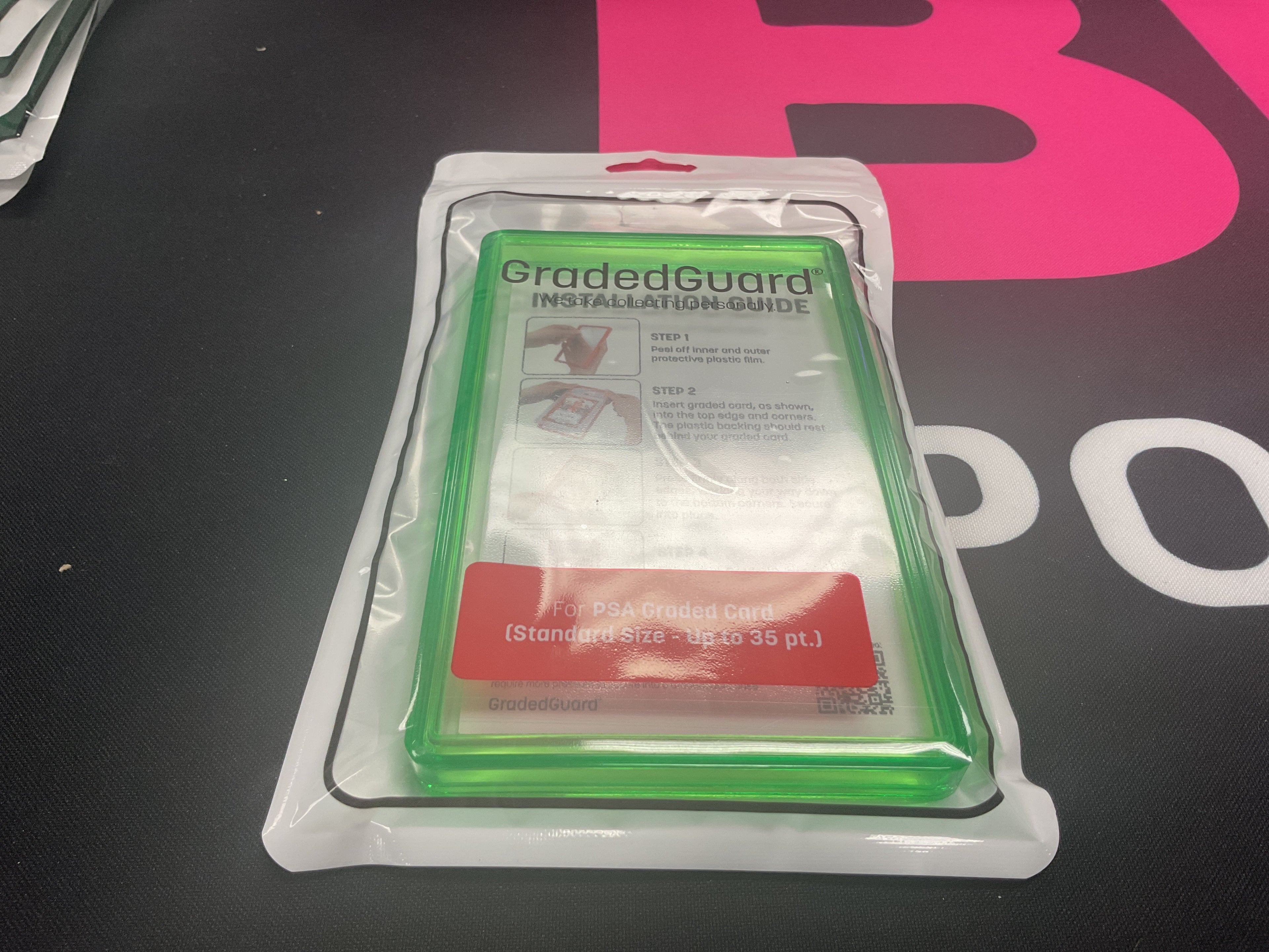 Graded Guard Emerald Jewel PSA