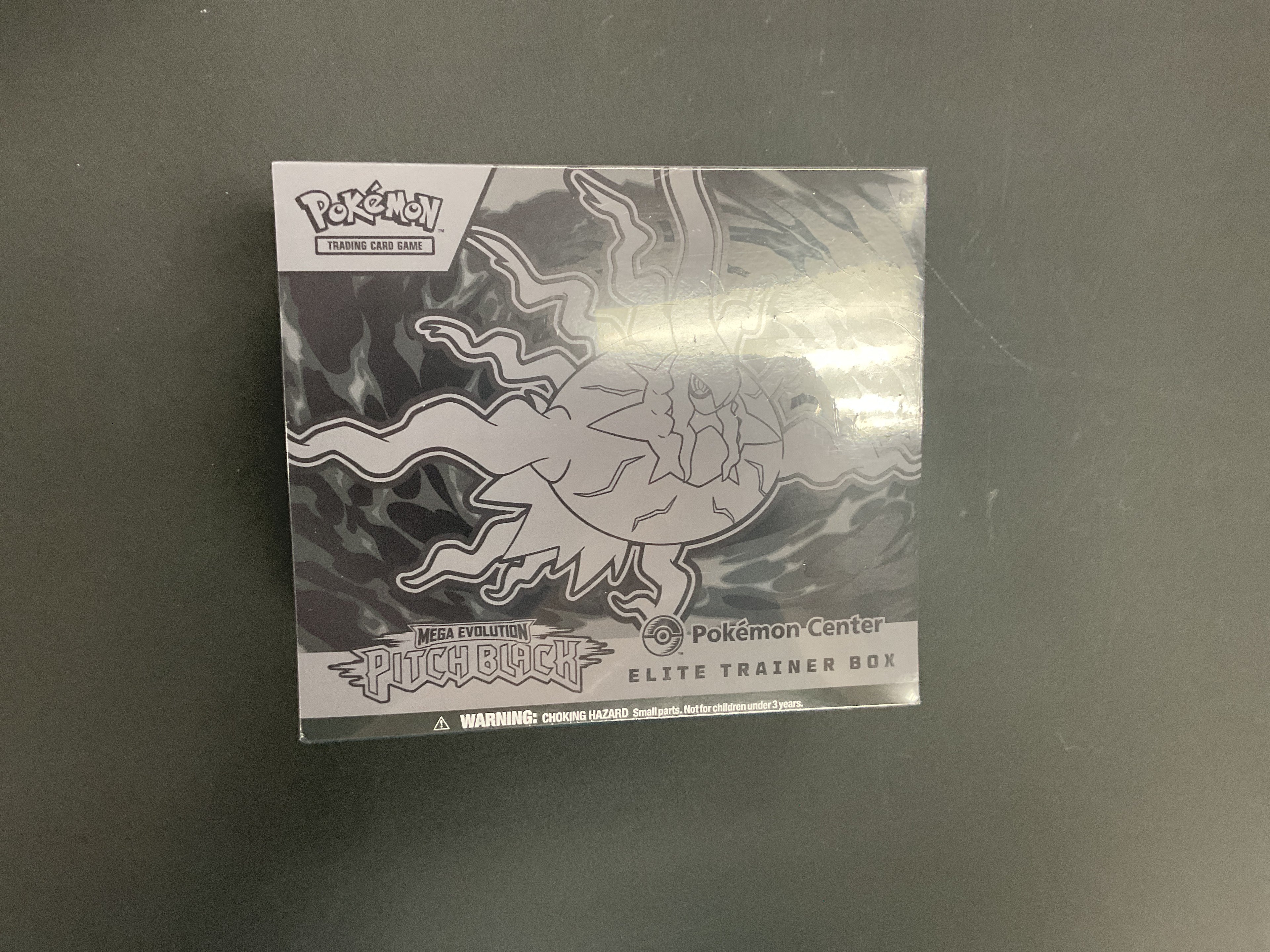 Pitch Black ETB Pokémon Center