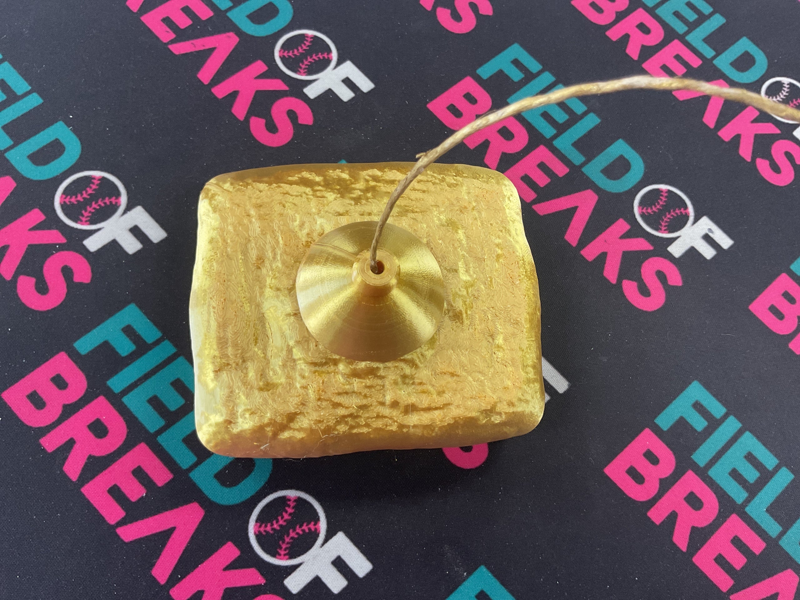 Dungeons And Pastries GOLD Brownie Bomb