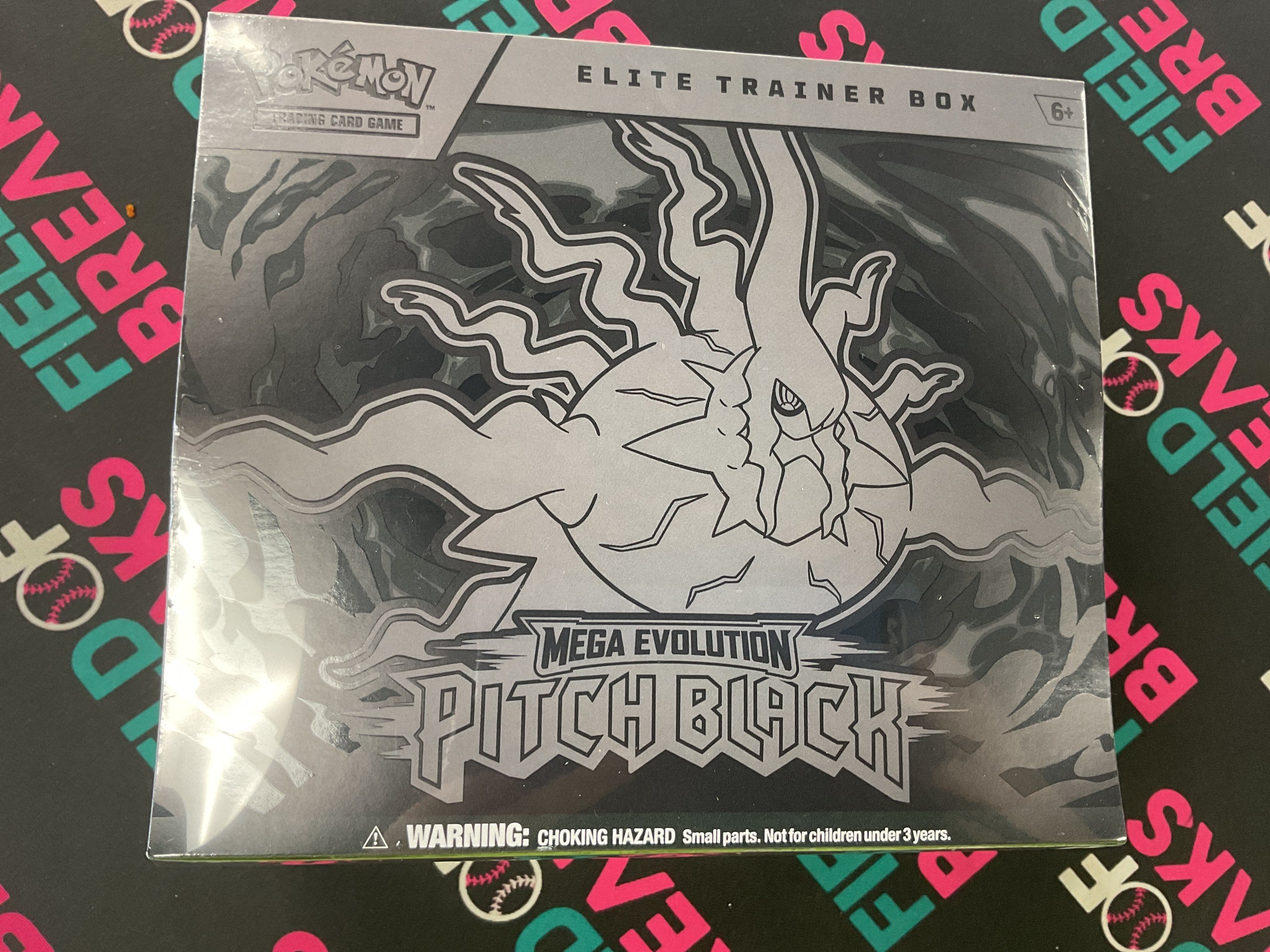 Pitch Black ETB