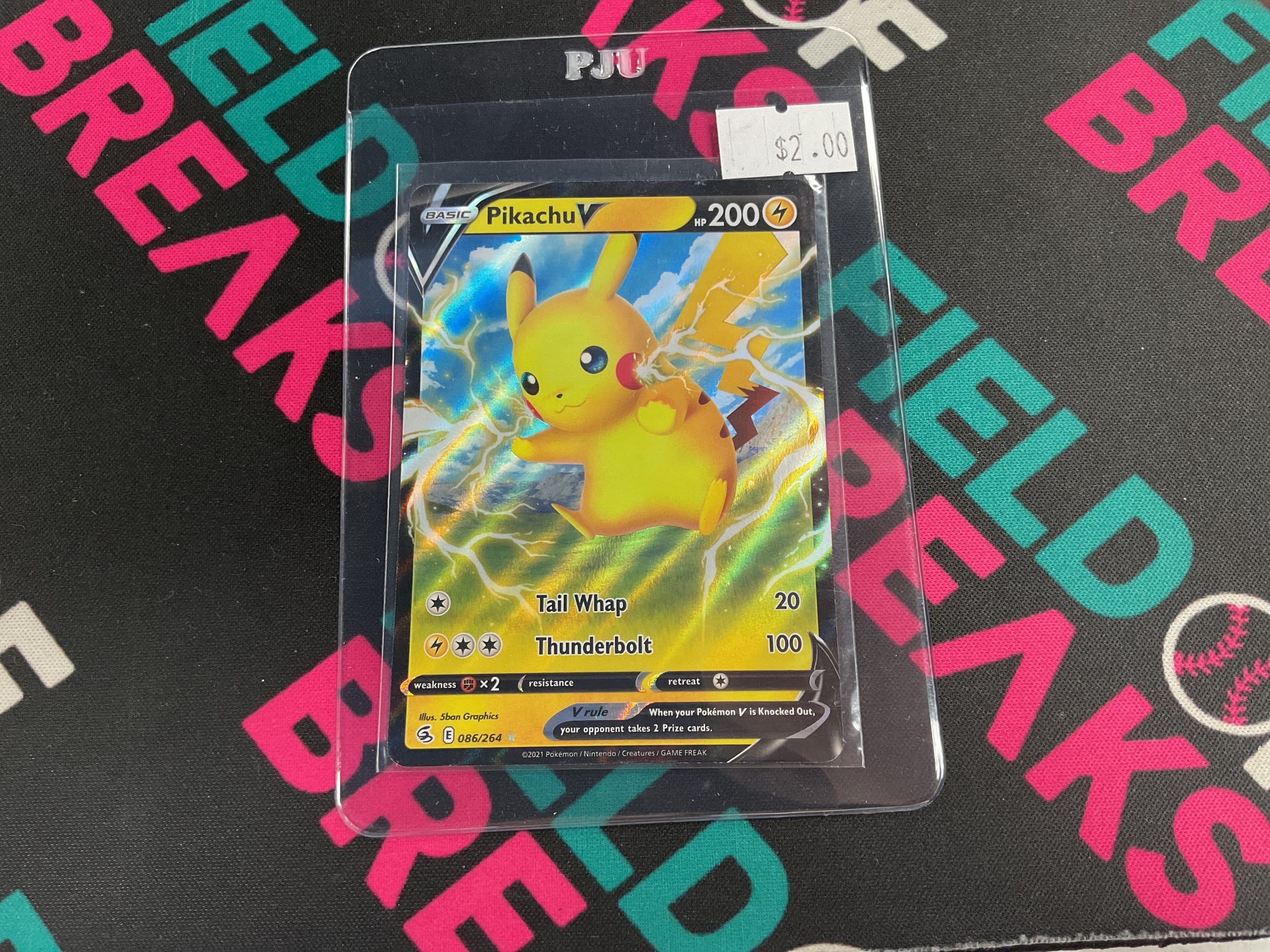 Pikachu V Fusion Strike