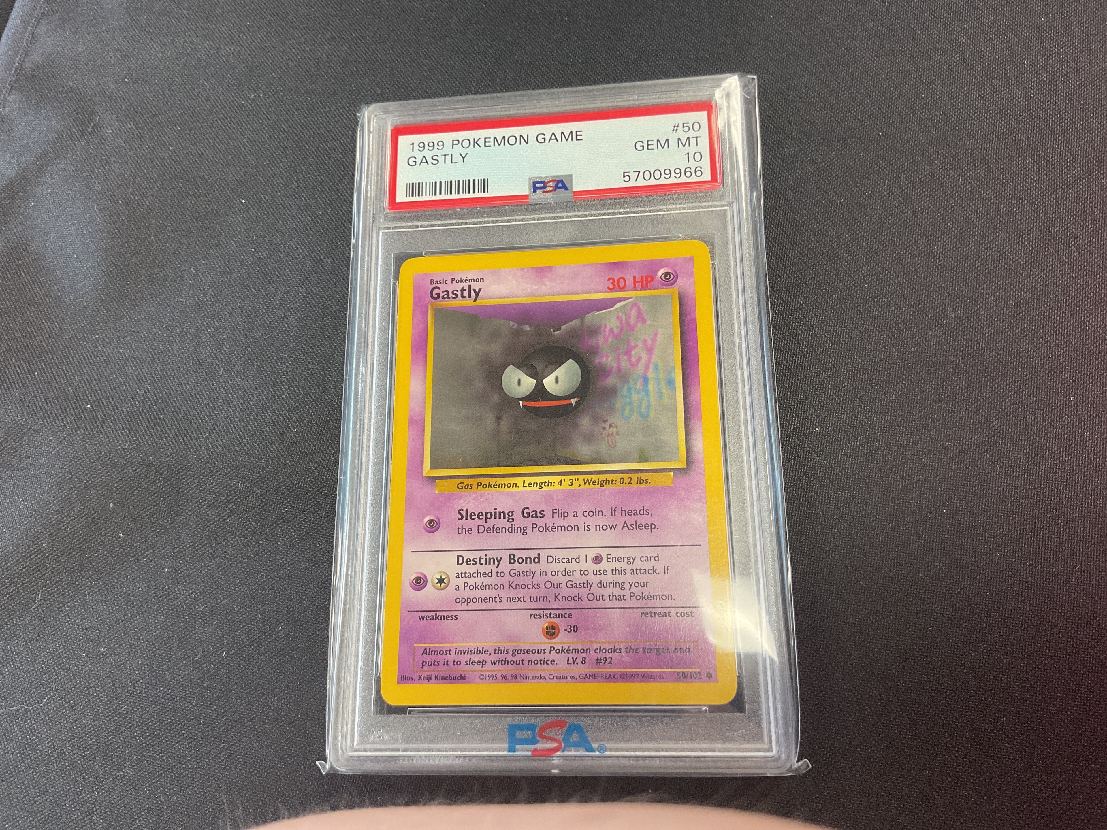 Gastly base set PSA 10
