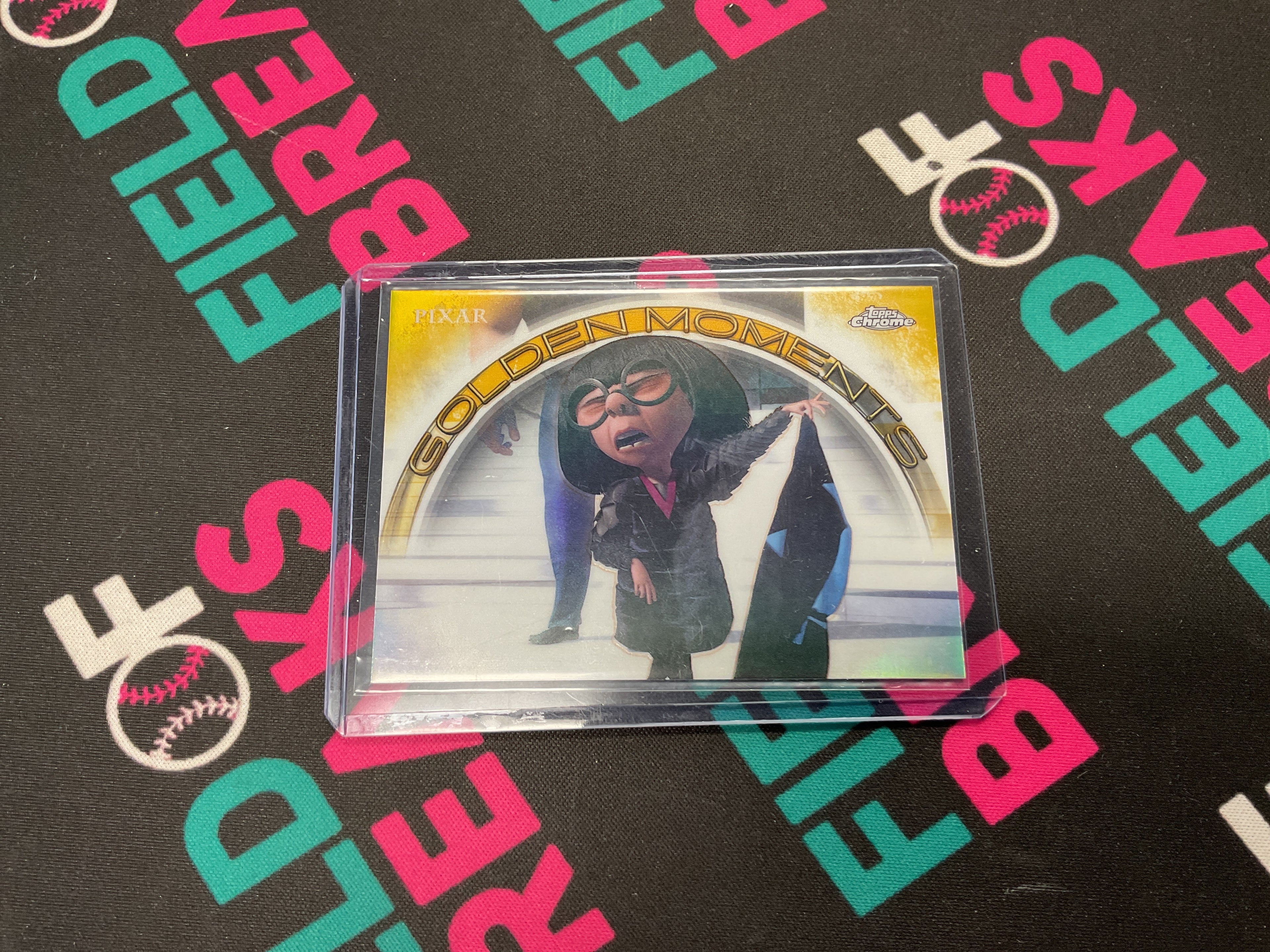 2025 Topps Chrome Pixar Golden Moments No Capes