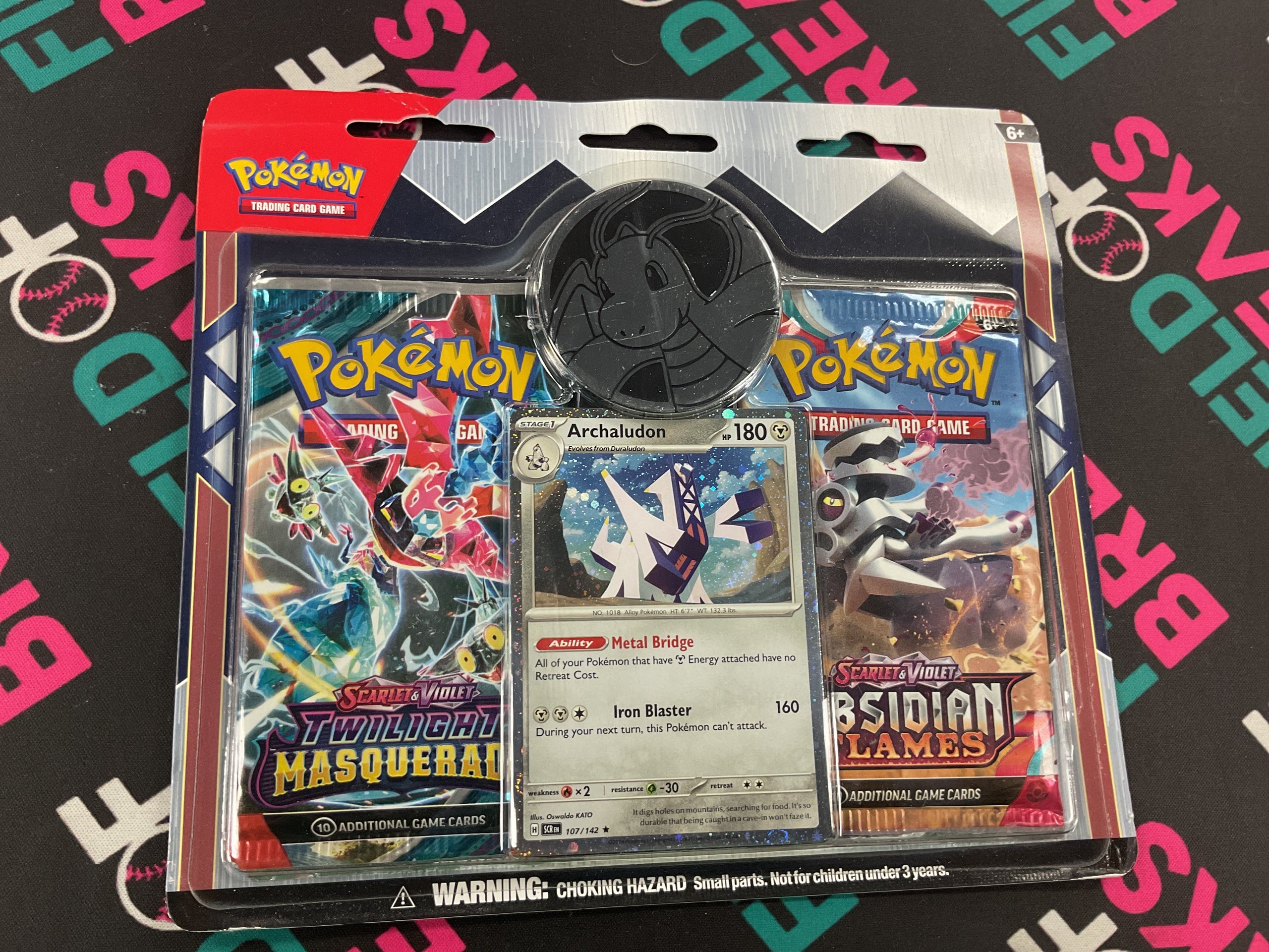 Twilight Masquerade Obsidian Flames Blister