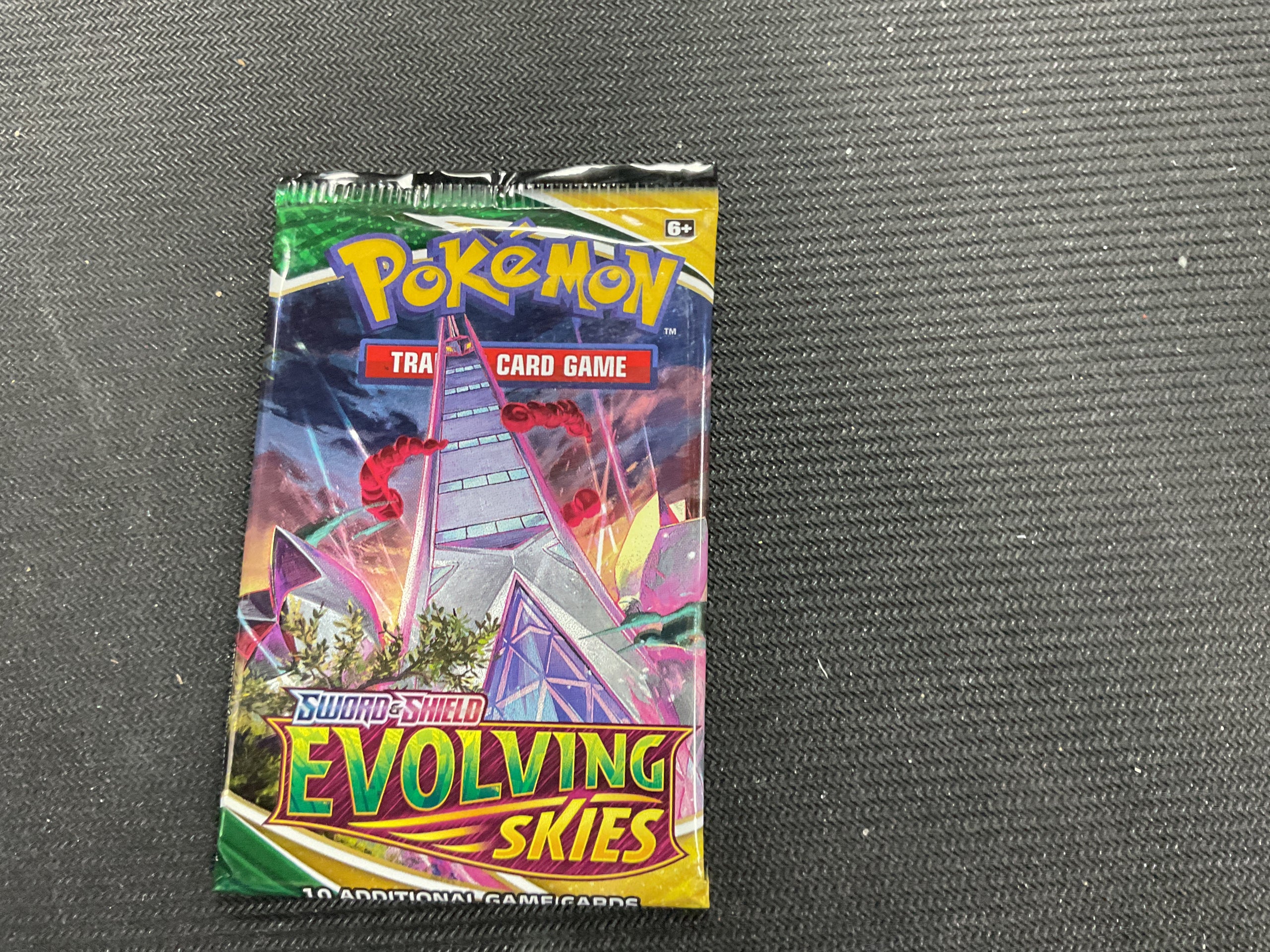 Evolving Skies Booster Pack J&J