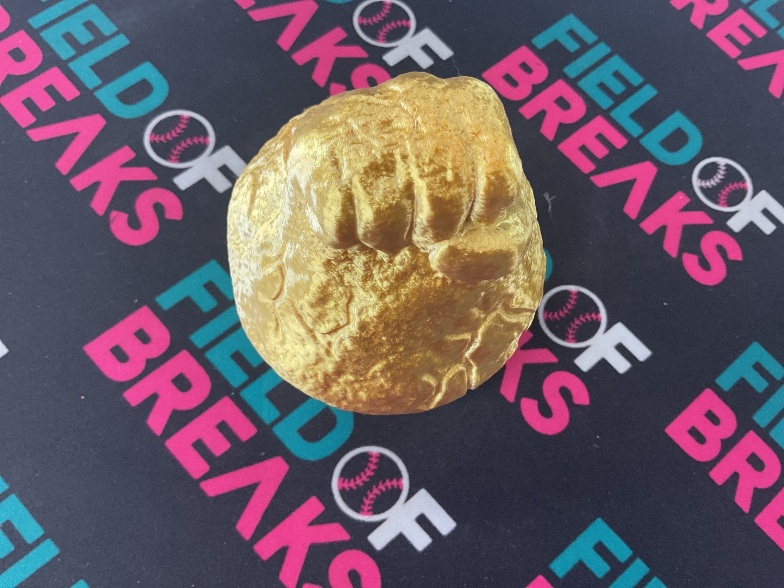 Dungeons And Pastries GOLD Buff Muffin